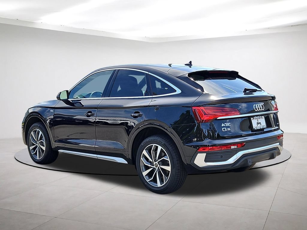Used 2023 Audi Q5 2.0T Premium Plus w/ Premium Plus Package AWD/4WD image 5