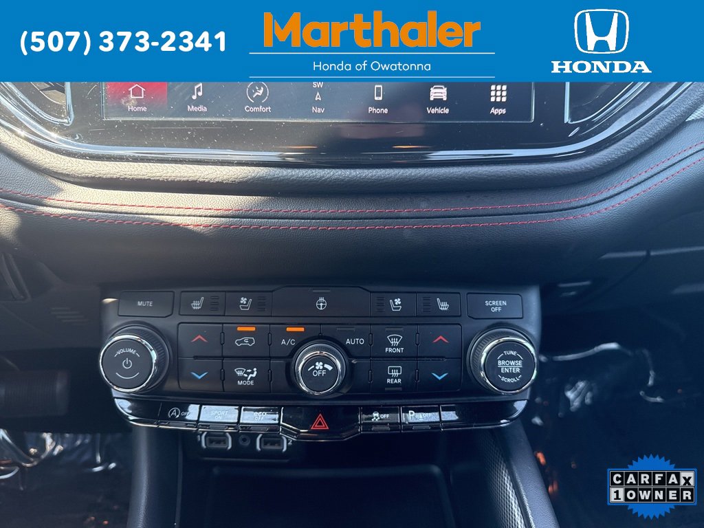 Used 2024 Dodge Durango GT image 25