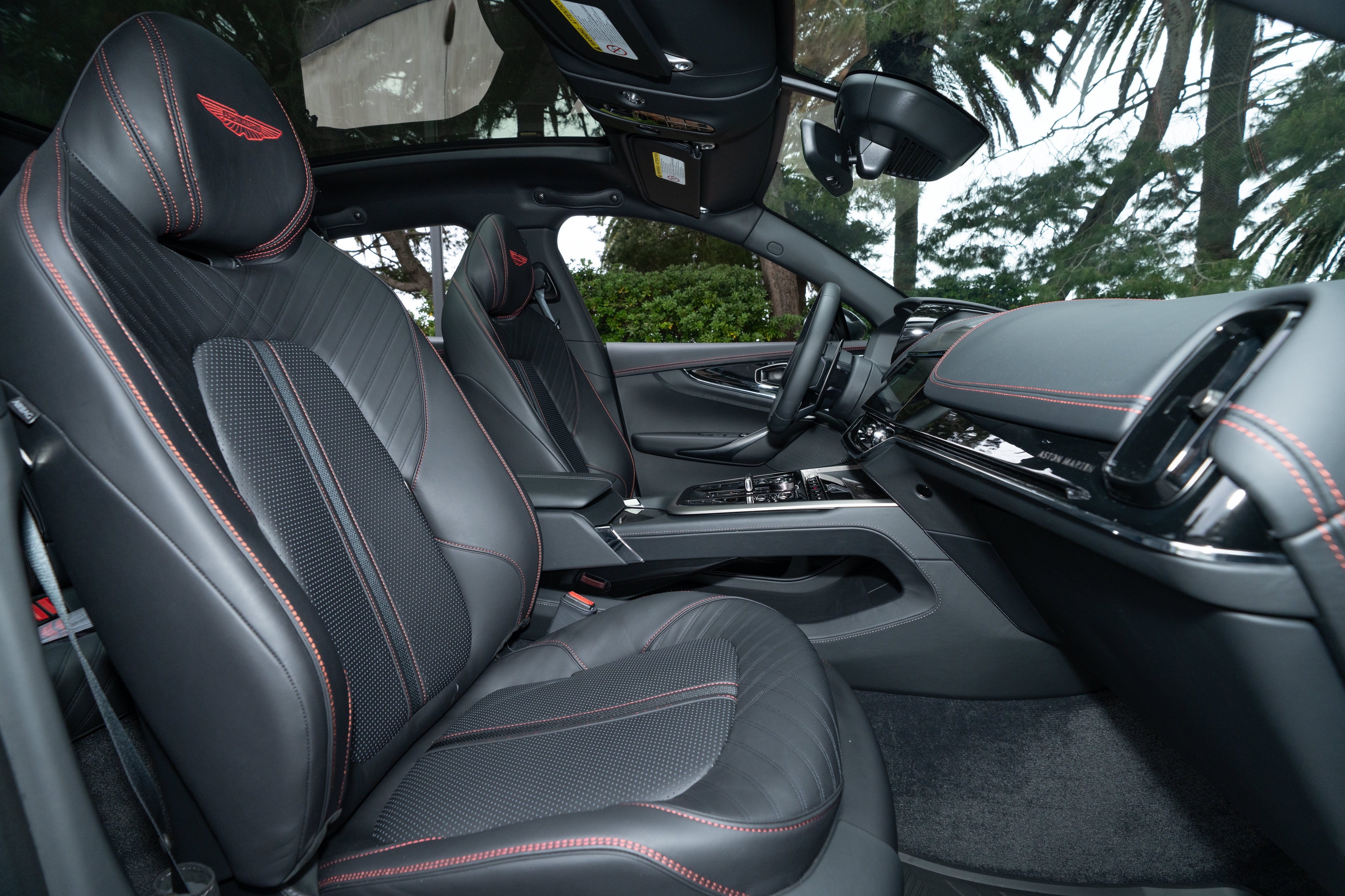 Used 2025 Aston Martin DBX 707 AWD/4WD image 21