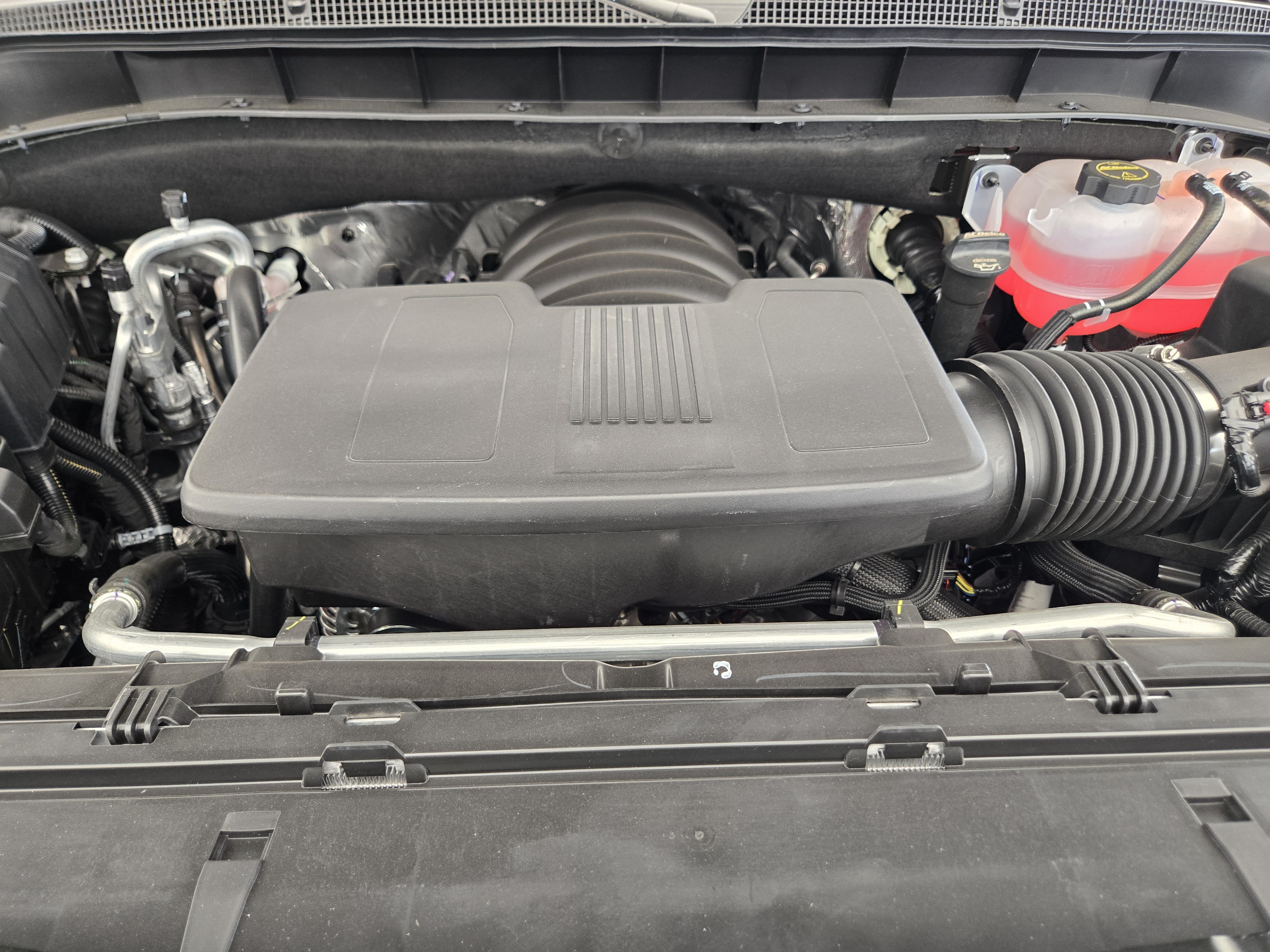 New 2026 Chevrolet Tahoe RST w/ RST Capability Package AWD/4WD image 22