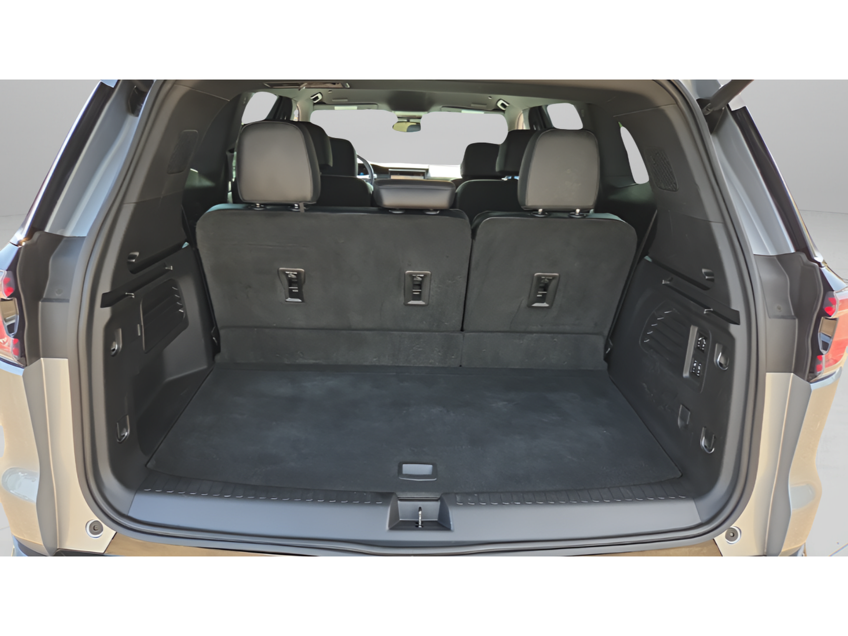 Certified 2024 GMC Acadia Denali FWD image 13