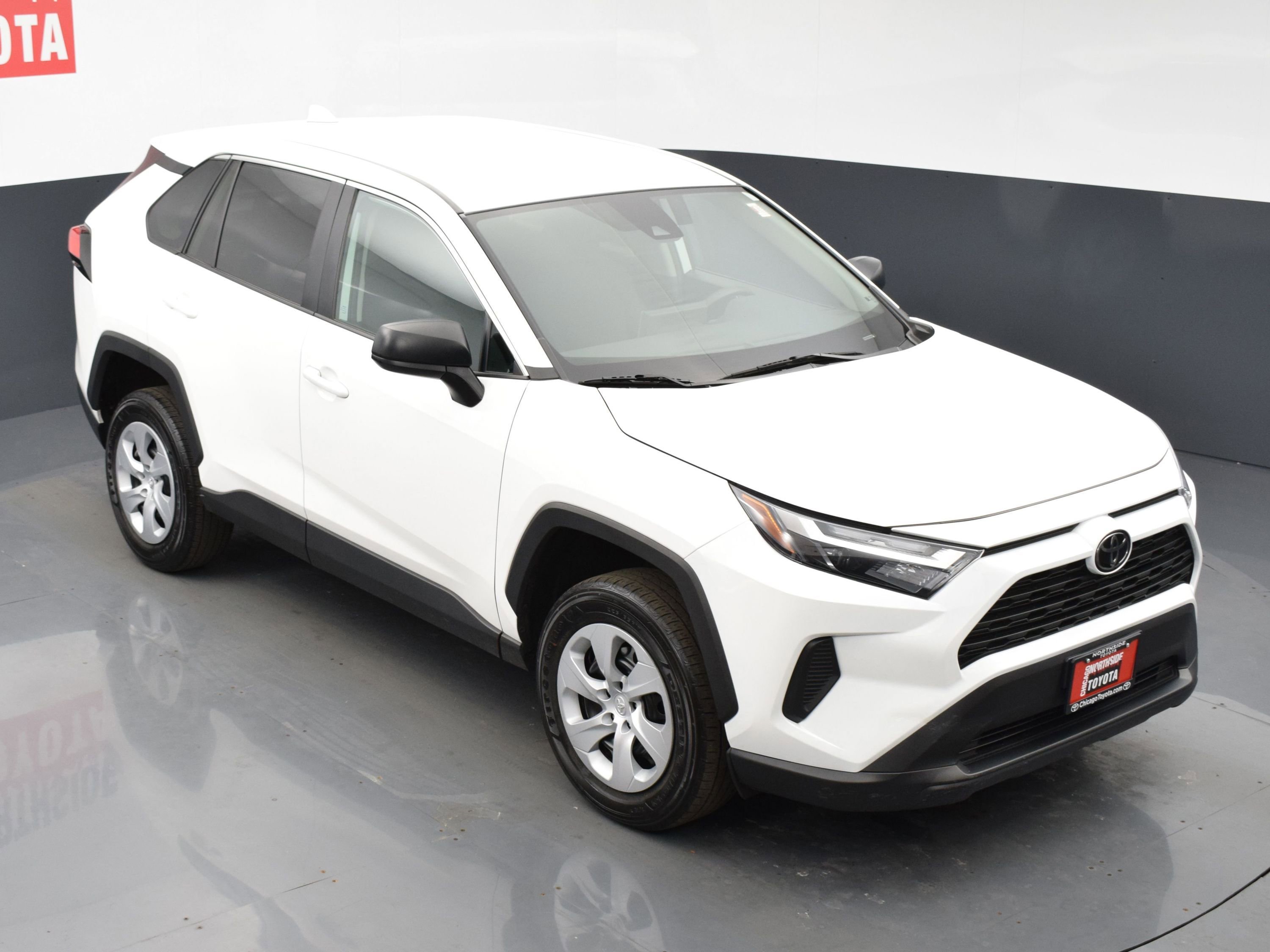 Used 2024 Toyota RAV4 LE image 21