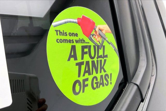 Used 2024 Ford Ranger Lariat w/ FX4 Off-Road Package image 35