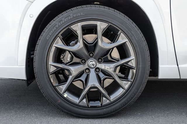 New 2026 Lexus TX 500h AWD image 11