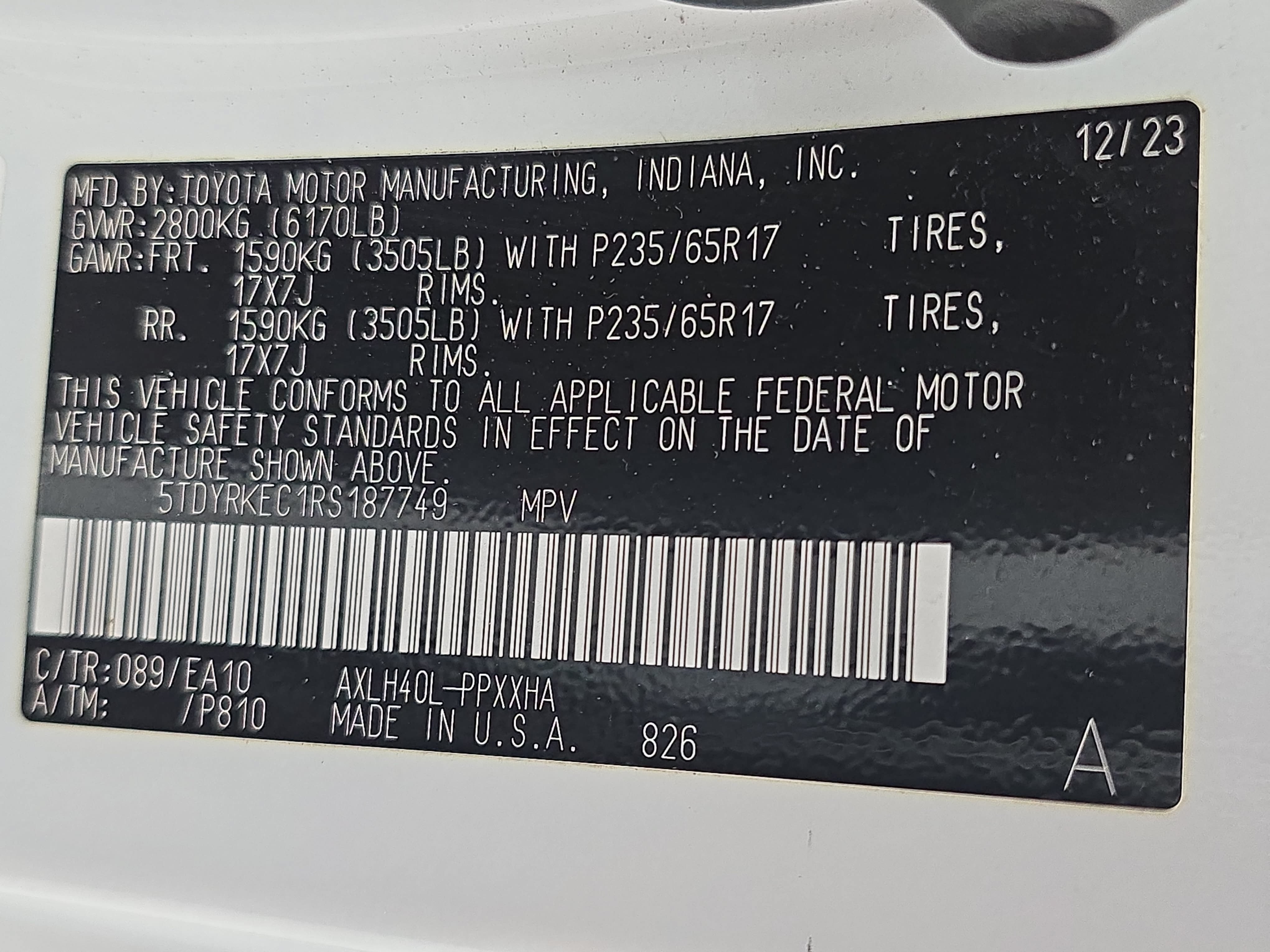 Used 2024 Toyota Sienna XLE FWD image 36