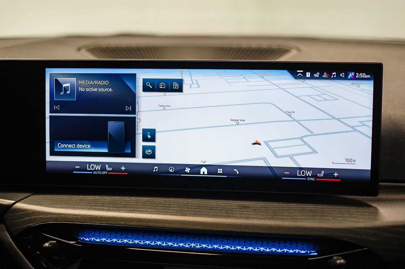 Used 2025 BMW i4 xDrive40i w/ Driving Assistance Package image 15