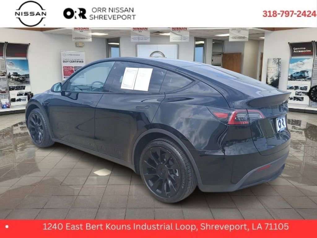 Used 2023 Tesla Model Y Long Range image 7