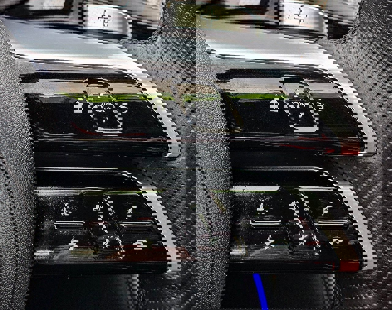 Used 2023 Mercedes-Benz C 300 4MATIC Sedan image 22