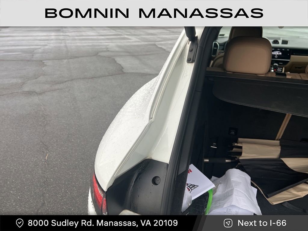 Used 2021 Porsche Cayenne image 11