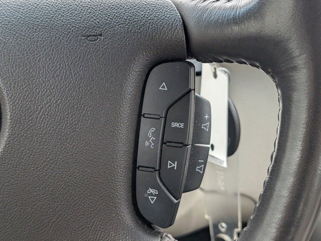 Used 2009 Buick Lucerne Super image 20