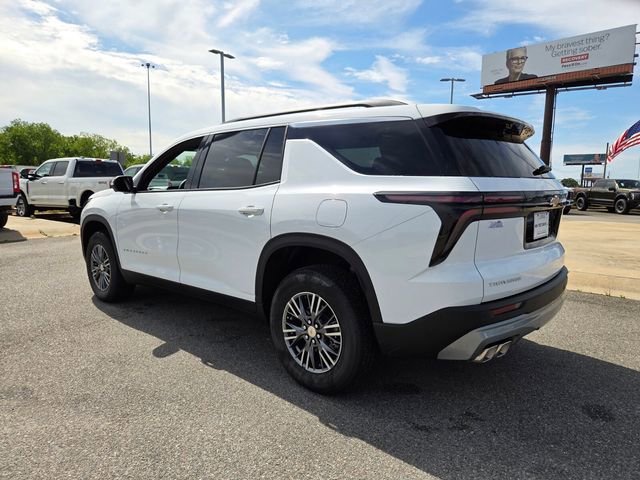 Used 2026 Chevrolet Traverse LT w/ Driver Confidence Package FWD image 8