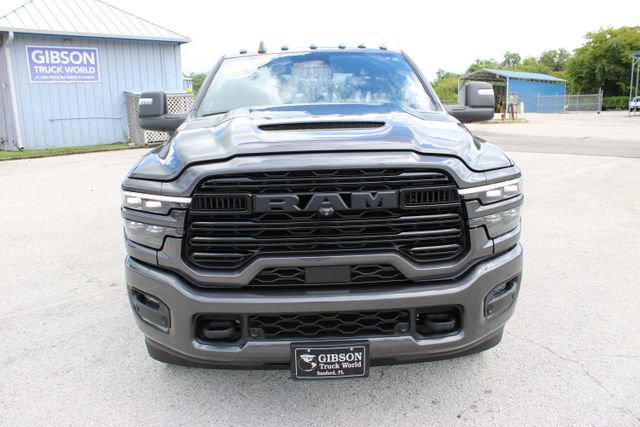 Used 2025 RAM 3500 Laramie w/ Night Edition AWD/4WD image 2