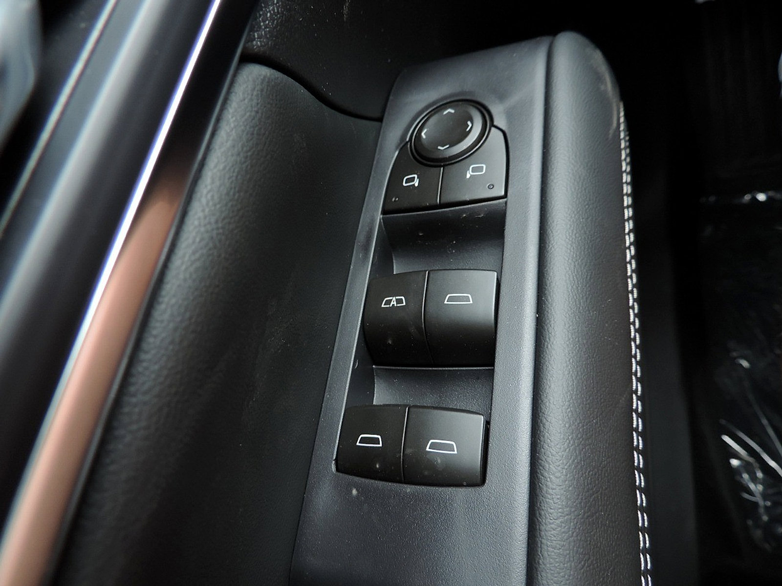 New 2026 GMC Terrain Elevation w/ Elevation Premium Package FWD image 19