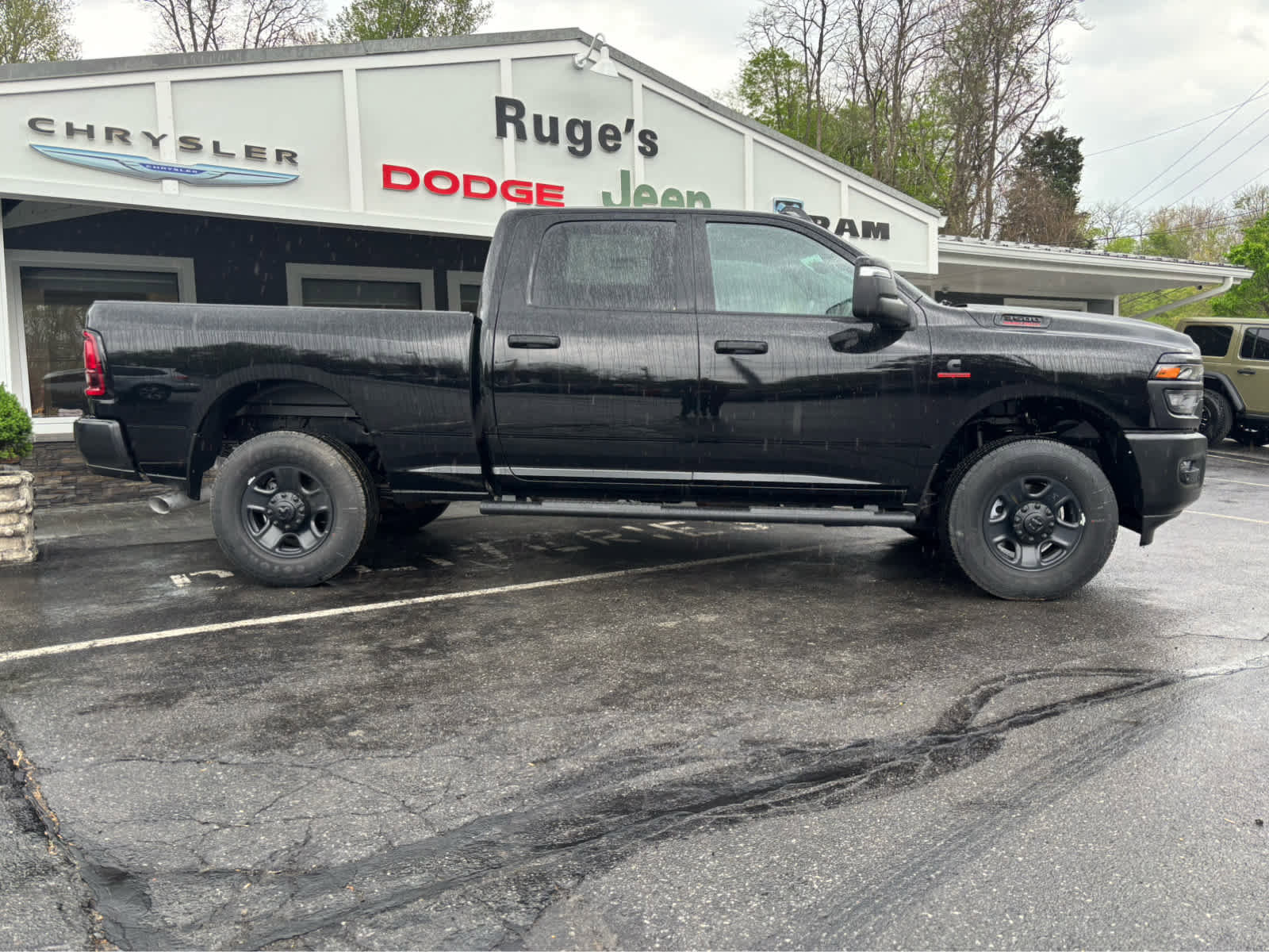 New 2026 RAM 3500 Tradesman AWD/4WD image 6