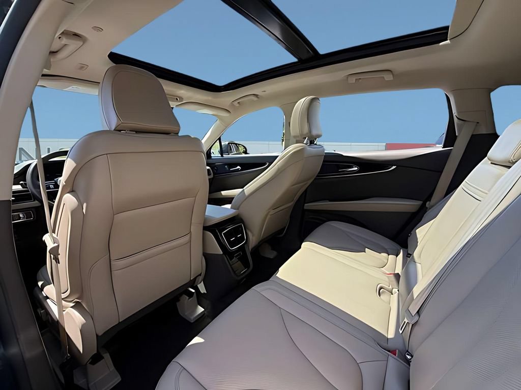 Used 2023 Lincoln Nautilus Reserve w/ Equipment Group 201A AWD/4WD image 28