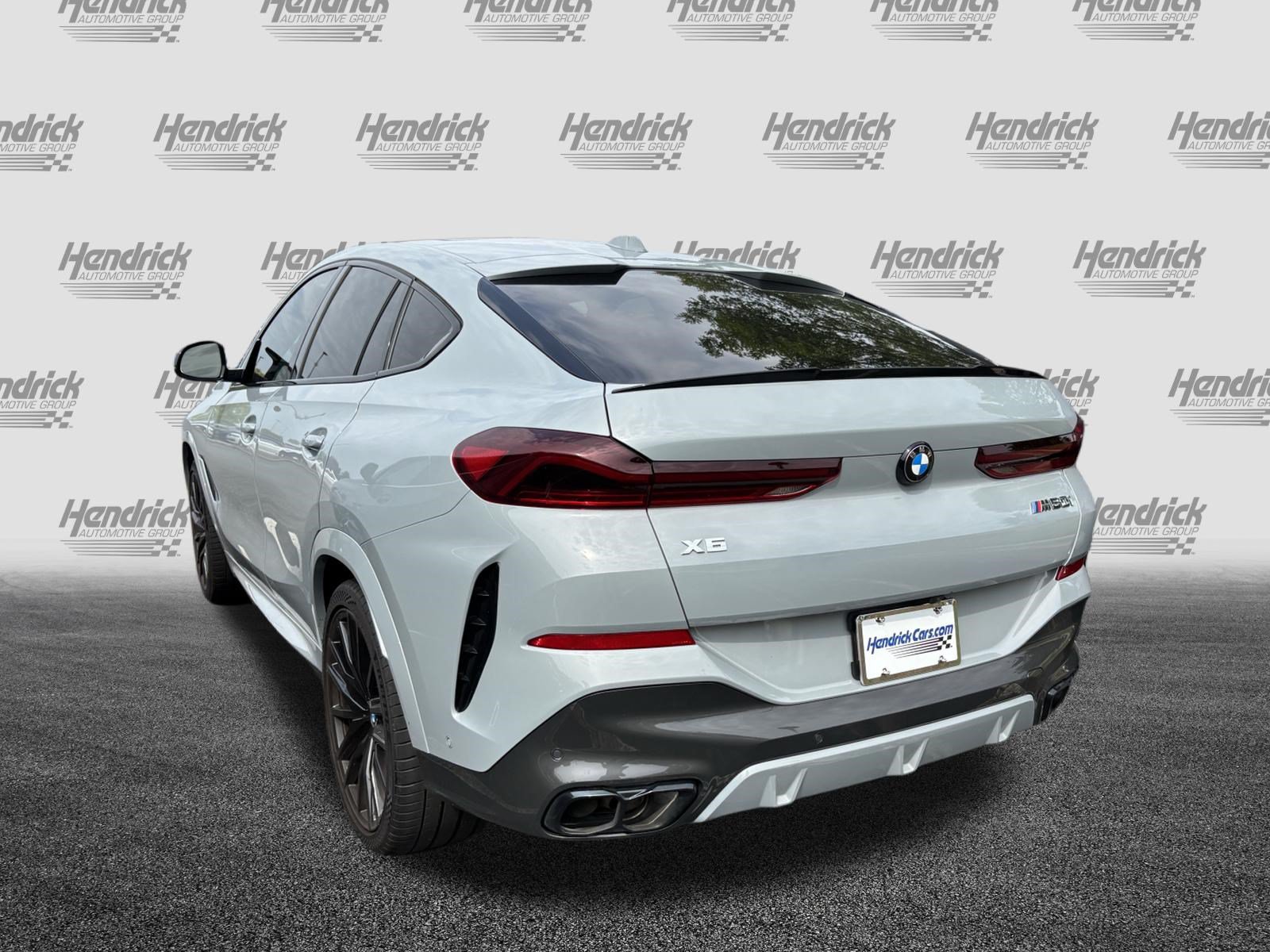 Used 2024 BMW X6 M60i AWD/4WD image 7
