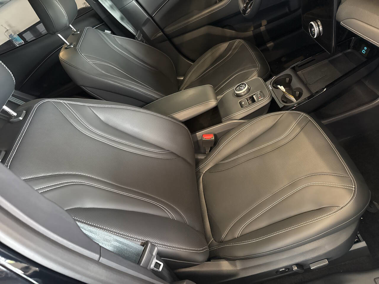 Used 2024 Ford Mustang Mach-E Premium image 39