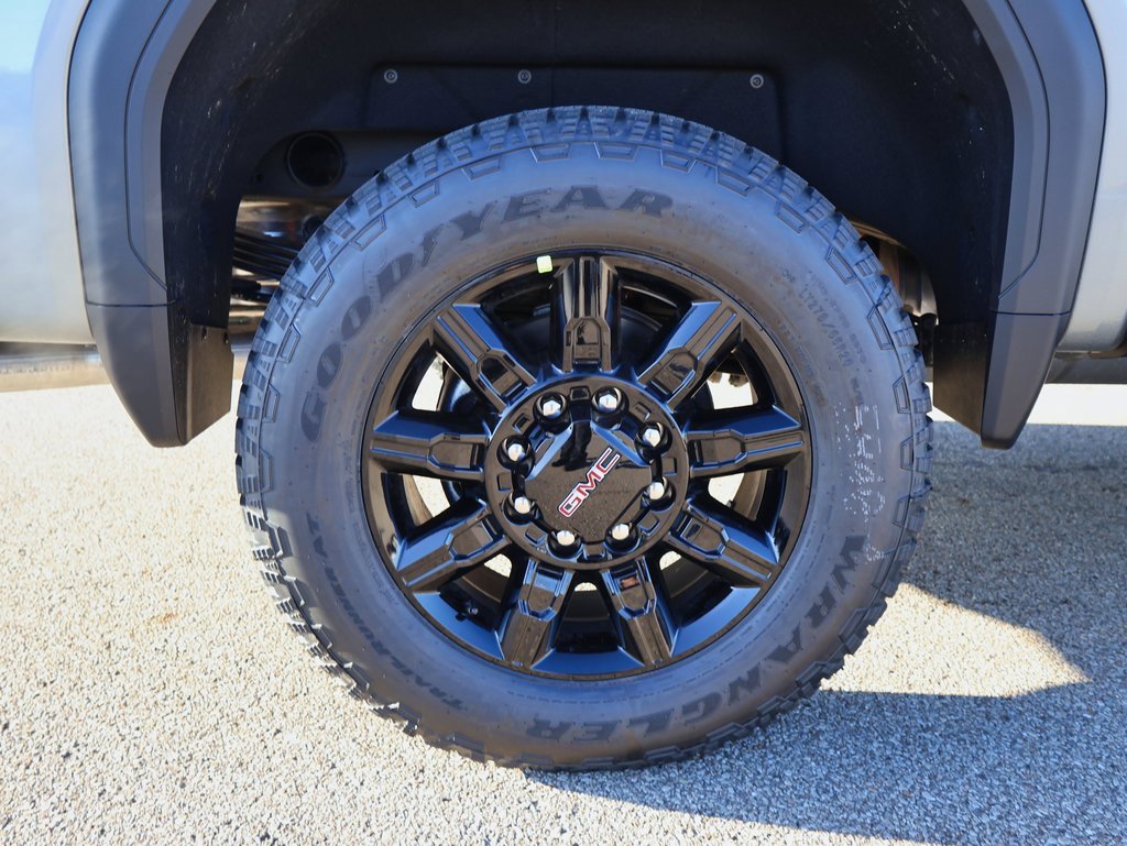 New 2026 GMC Sierra 2500 AT4 image 34