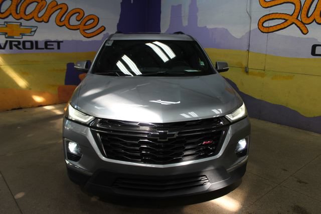 Used 2023 Chevrolet Traverse RS w/ LPO, Floor Liner Package AWD/4WD image 3