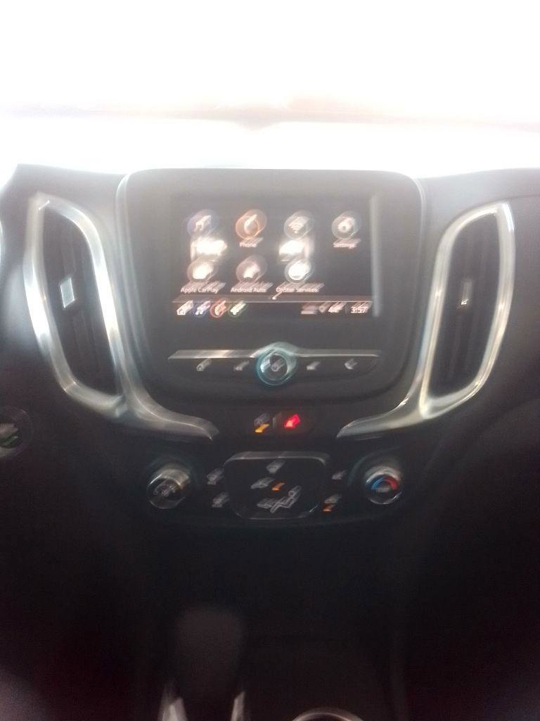 Used 2022 Chevrolet Equinox LT image 9