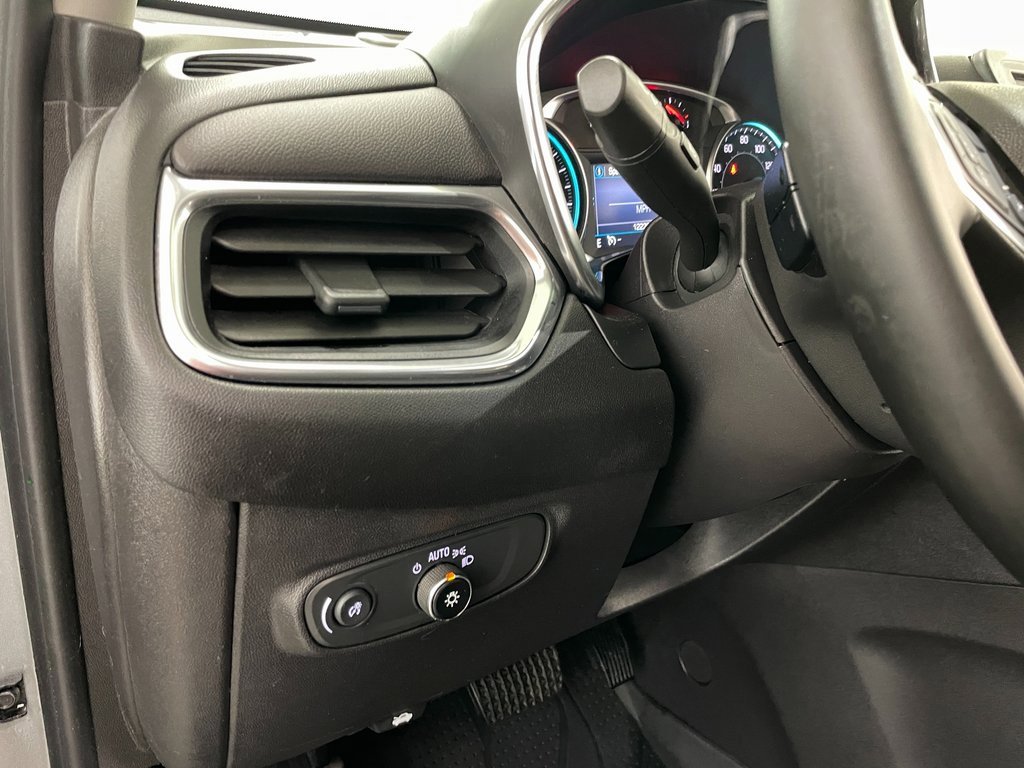 Certified 2024 Chevrolet Equinox LT w/ LPO, Floor Liner Package image 25