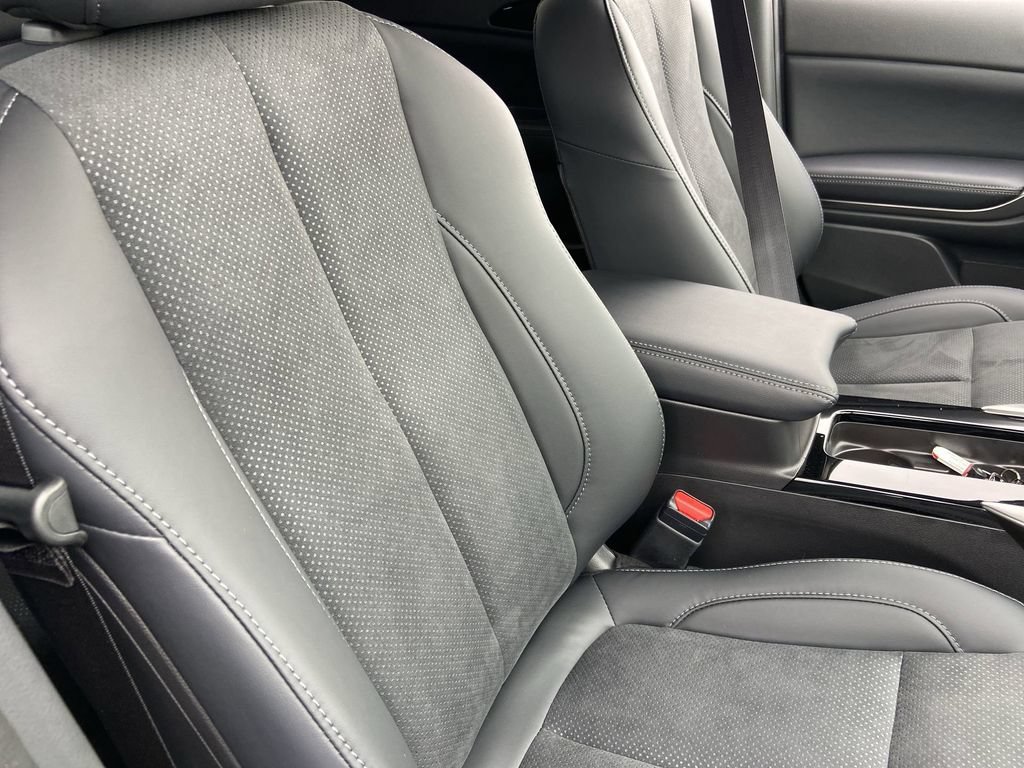 New 2026 Mitsubishi Eclipse Cross AWD image 23