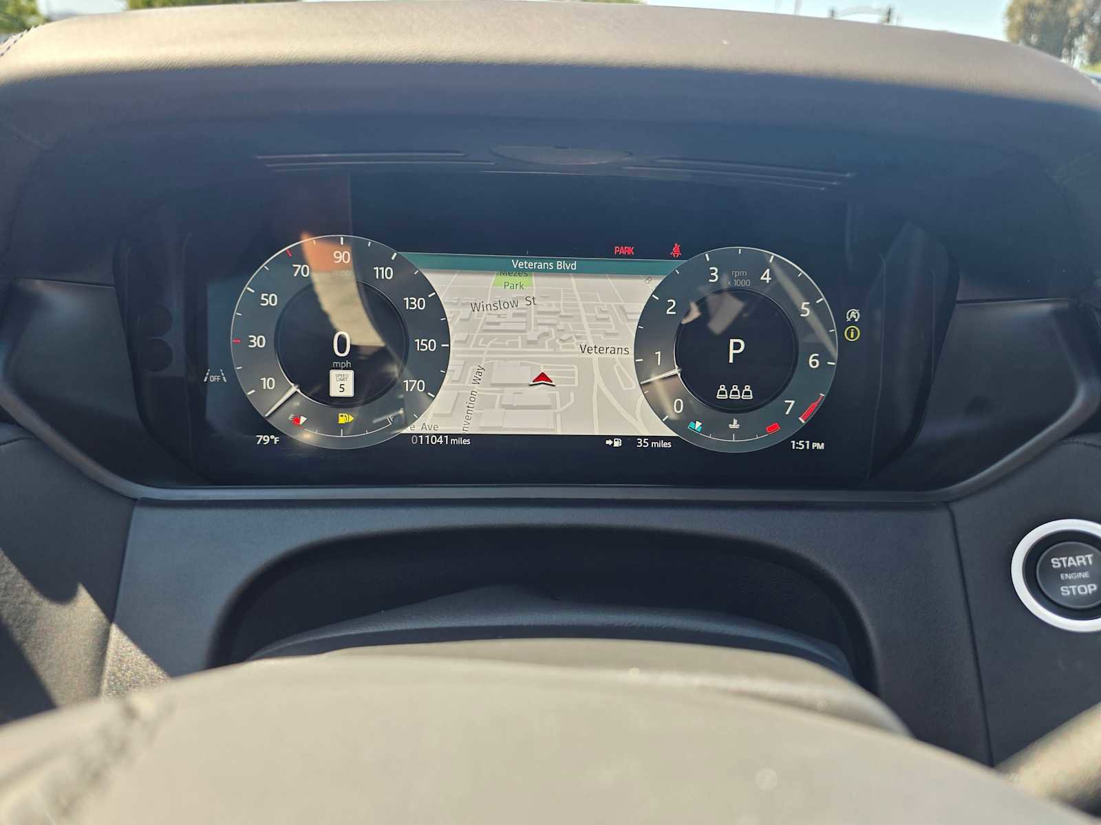 Used 2026 Land Rover Range Rover Velar Dynamic SE image 27