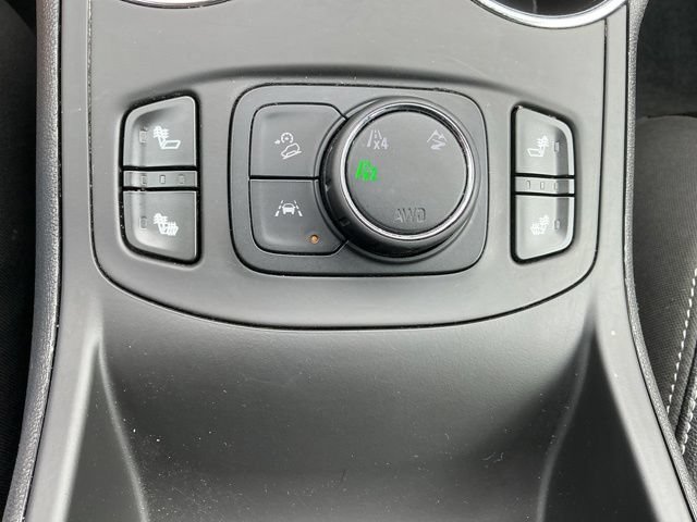 Used 2024 GMC Terrain SLT AWD/4WD image 26