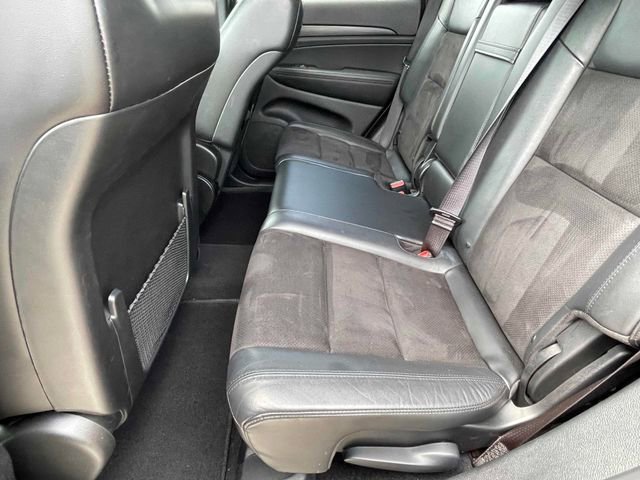 Used 2020 Jeep Grand Cherokee Altitude AWD/4WD image 22