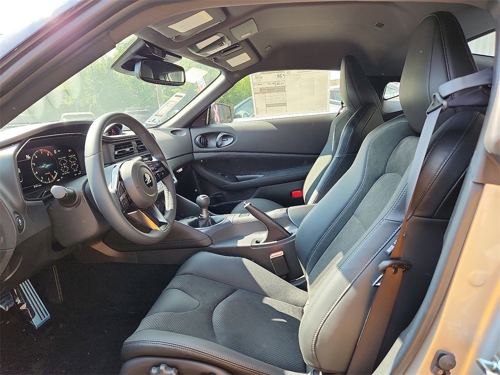 New 2025 Nissan Z Performance w/ Floor Mat Package image 5