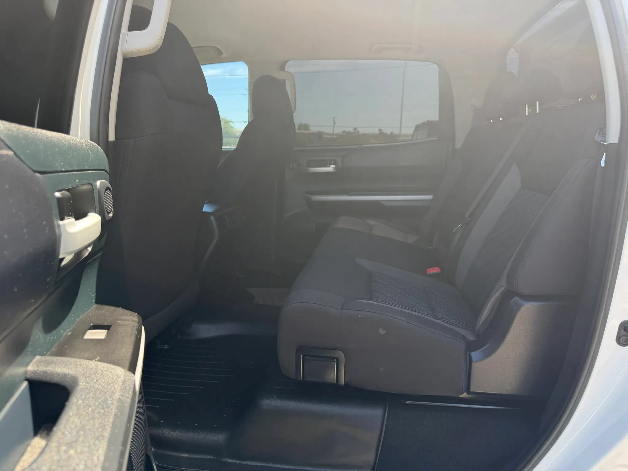 Used 2016 Toyota Tundra SR5 w/ SR5 Upgrade Package RWD image 20