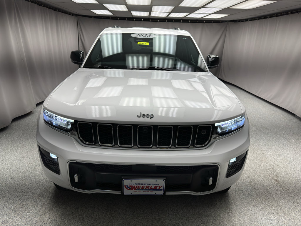 Used 2023 Jeep Grand Cherokee Overland w/ Adv Protech Group III AWD/4WD image 6