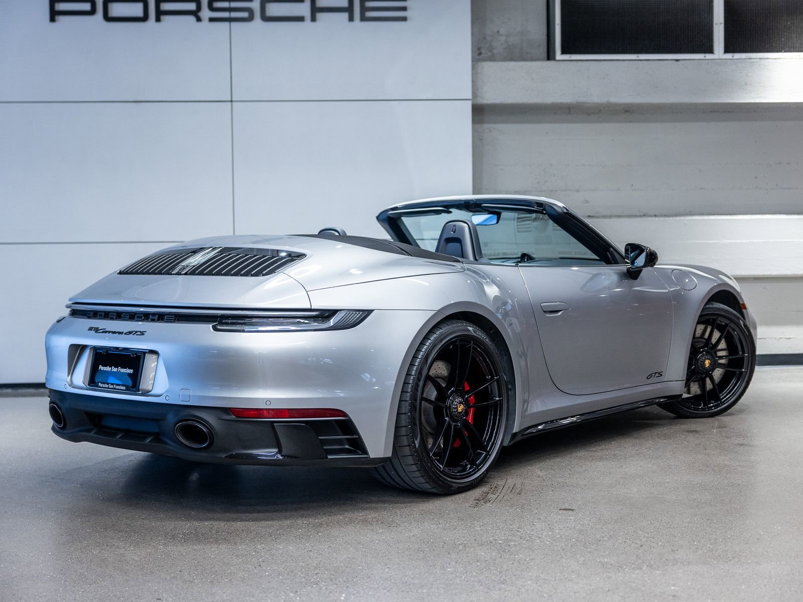 Certified 2023 Porsche 911 Carrera GTS RWD image 8