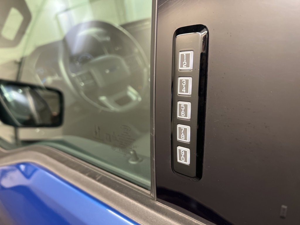 Certified 2022 Ford F150 XLT w/ Equipment Group 302A High image 28