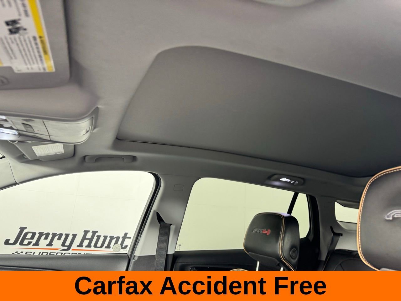 Used 2024 GMC Terrain AT4 w/ Tech Package image 3