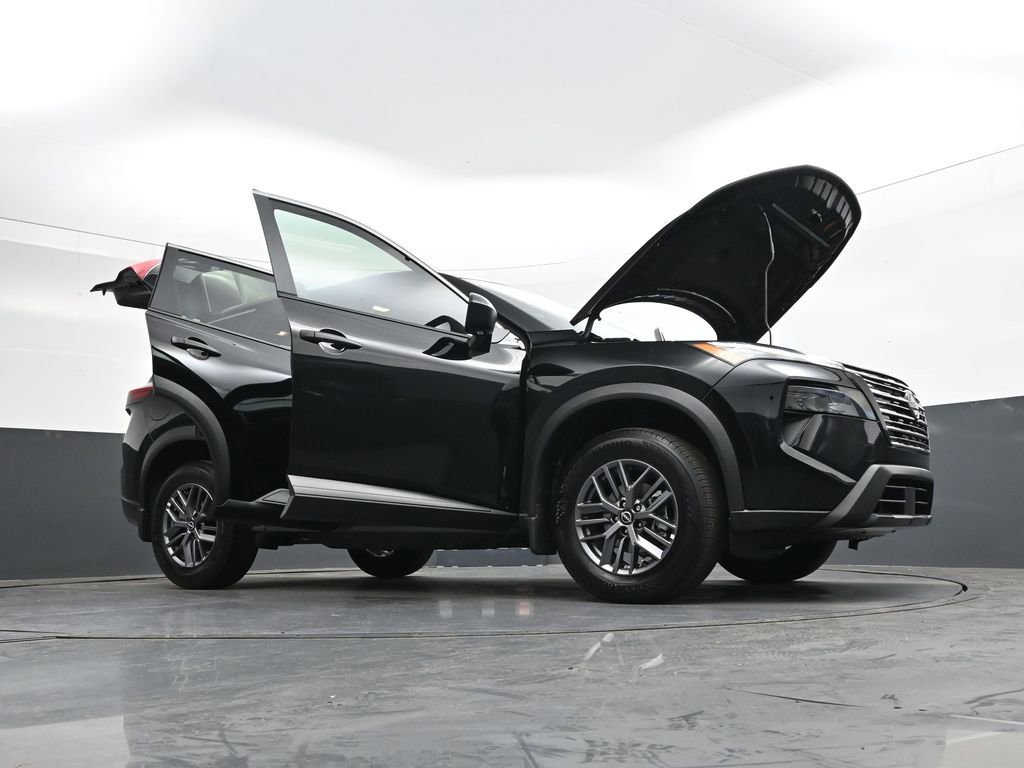 Certified 2026 Nissan Rogue S image 43