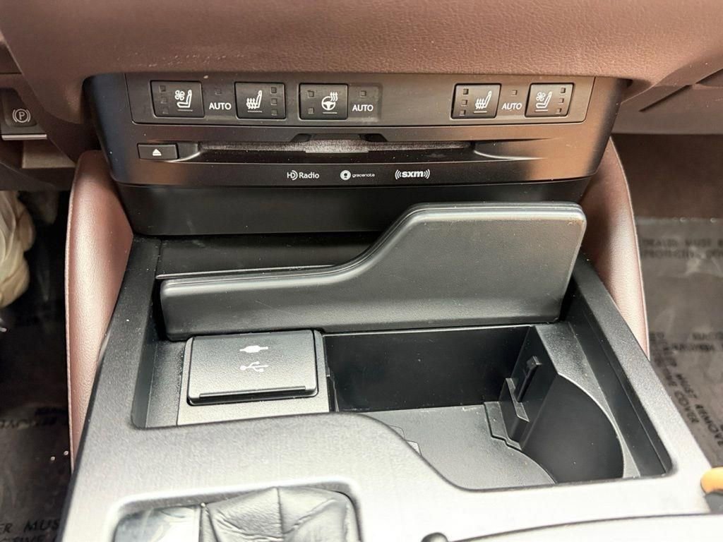 Used 2021 Lexus ES 250 w/ Premium Package image 22