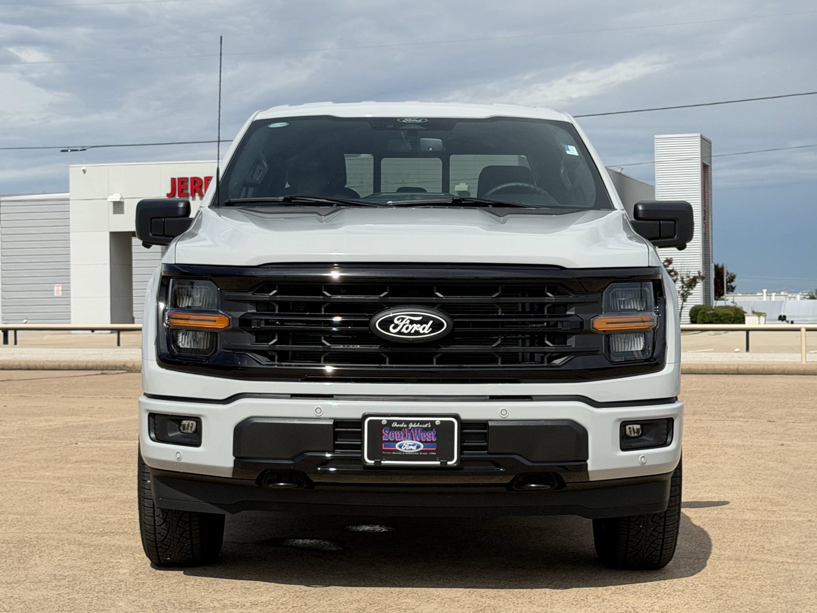 Used 2026 Ford F150 XLT w/ Equipment Group 302A MID AWD/4WD image 9