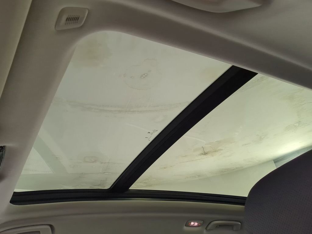 Used 2024 BMW X7 xDrive40i w/ Premium Package image 25