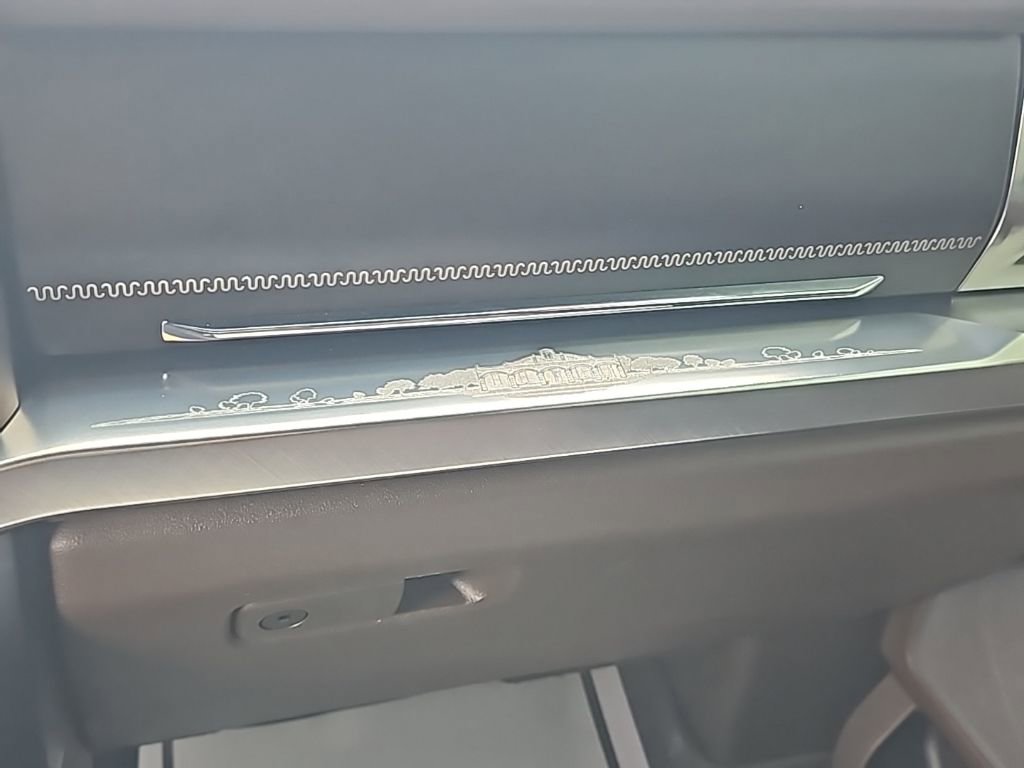 Used 2024 Ford F250 King Ranch w/ FX4 Off-Road Package image 30