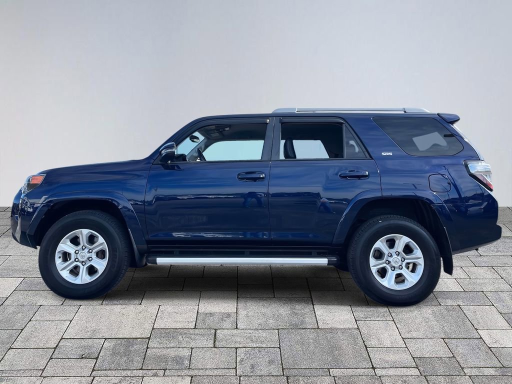 Used 2017 Toyota 4Runner SR5 Premium image 4