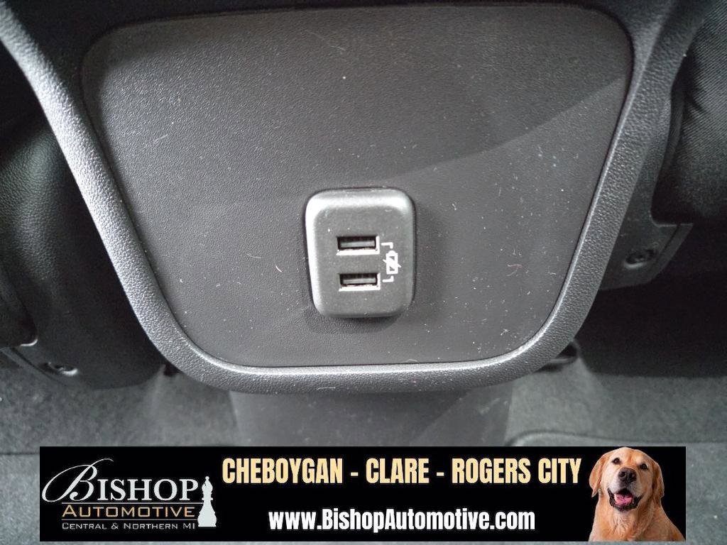 Used 2024 Chevrolet Equinox LT image 29