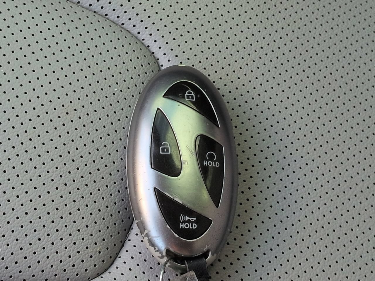 Used 2024 Hyundai Elantra Limited FWD image 27