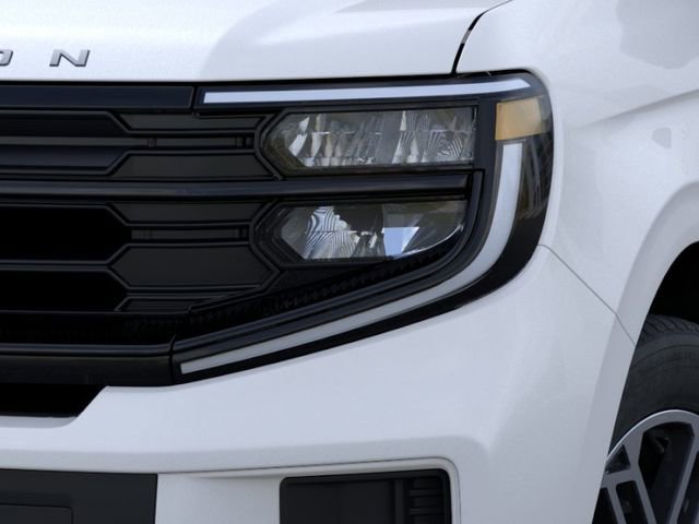 New 2026 Ford Expedition Active image 18