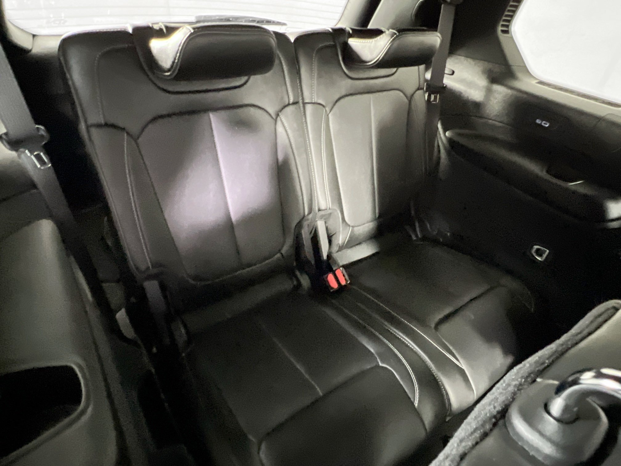 Used 2023 Jeep Grand Cherokee L Overland w/ Luxury Tech Group IV AWD/4WD image 27