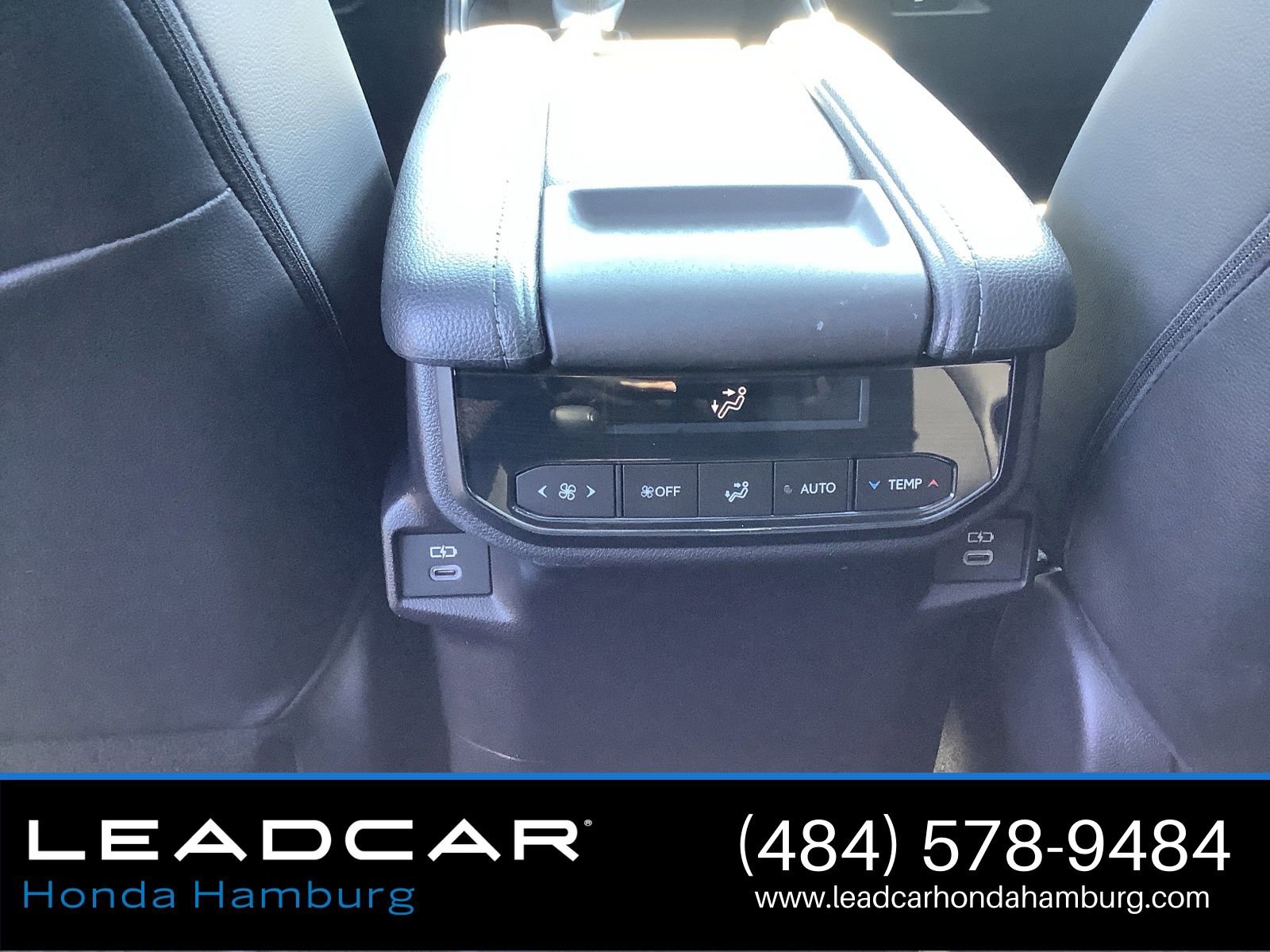 Used 2025 Toyota Grand Highlander AWD image 23