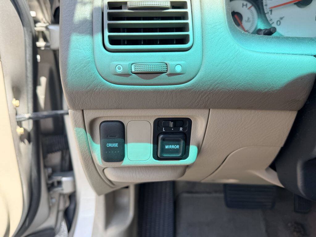 Used 2002 Honda Civic LX image 12