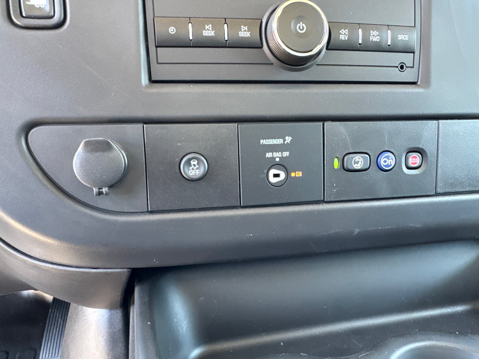 New 2025 GMC Savana 3500 w/ Power Convenience Package RWD image 27