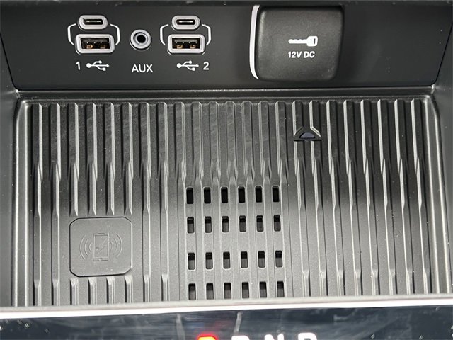 New 2026 Jeep Grand Cherokee Altitude image 25