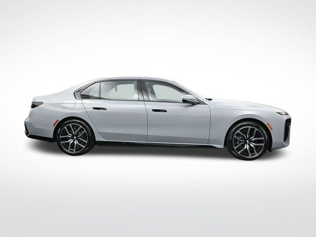 New 2025 BMW 760i xDrive w/ Executive Package image 3